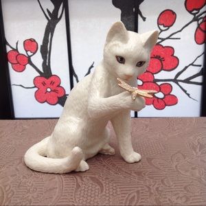 Lenox Porcelain Cat Figurine With Dragonfly
